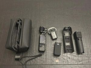 DJI Osmo Pocket 3 Creator Combo 3-Axis Stabilized 4K Camera - W/ EXTRAS