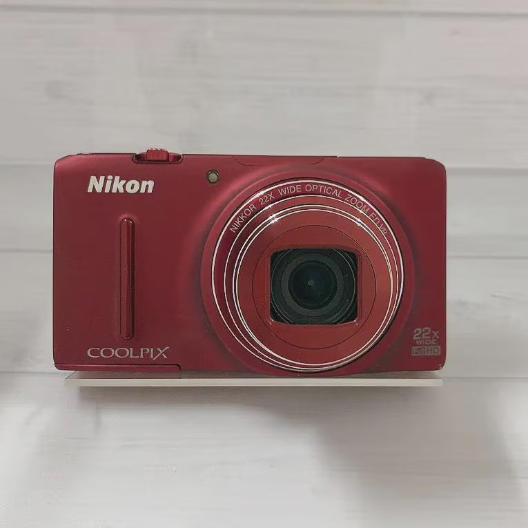 Nikon COOLPIX S9500 Digital Camera Red 18.1MP Compact 22x zoom Tested Japan