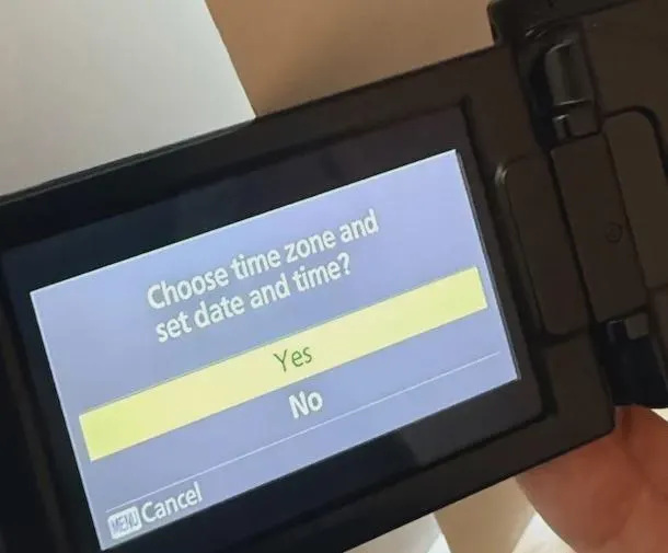 Nikon Coolpix S9900 16MP Wi-Fi GPS 30x Zoom Camera CIB Excellent - Image 3