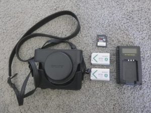Sony RX100 VII Digital Camera (DSC-RX100M7)