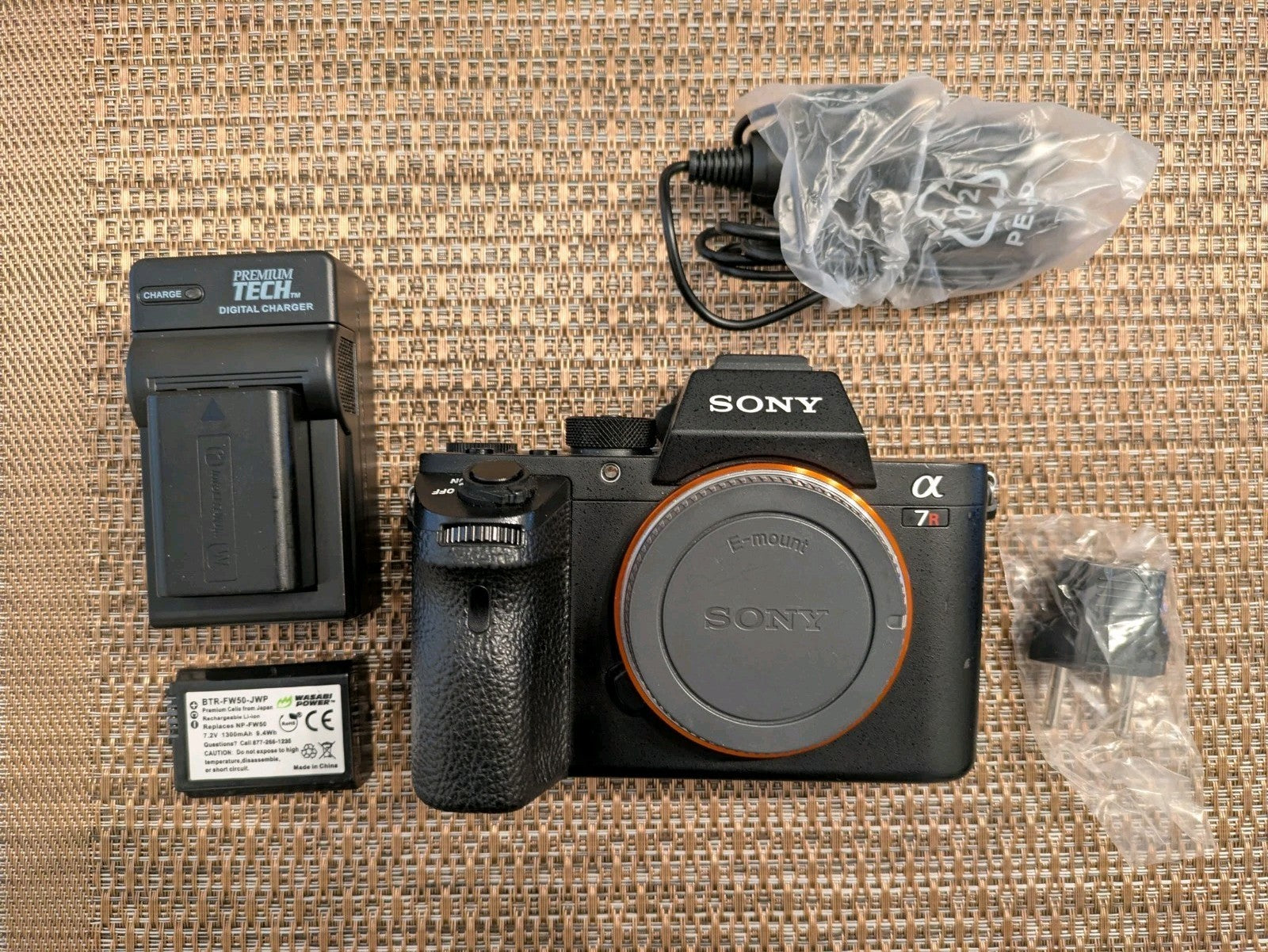Sony a7R II 42.4MP Mirrorless Body - Low Actuations - 2x Batts & Charger