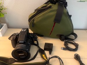 Nikon Coolpix P950 Camera - Black, USA Model + bag