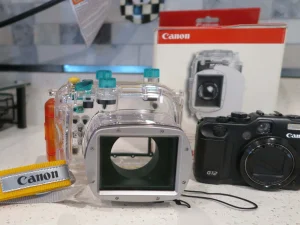 Canon PowerShot G12 Digital Camera 10MP 5X Zoom Lens W/ WP-DC34 underwater case