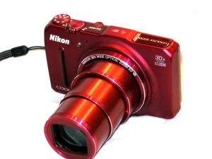 Nikon COOLPIX S9700 16.0MP Digital Camera Red 30 x Optical Zoom. SUPER MINT